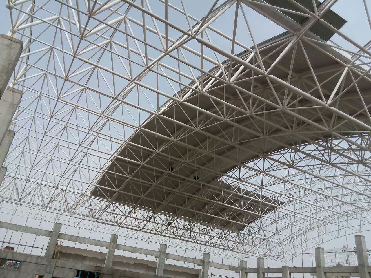孝感青岛一汽网架